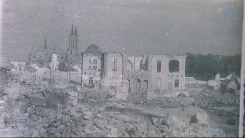 Bialystok, o.D, Blick auf die niedergebrannte Große Synagoge, deathcamps.org