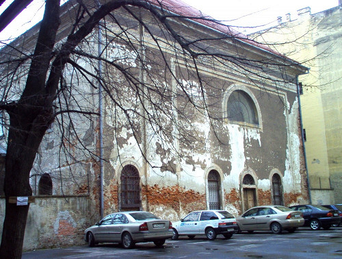 Nagykanizsa, 2004, Die klassizistische Synagoge im Jahr der Einweihung des Denkmals, holmi.nagykar.hu, Attila Tarnóczky