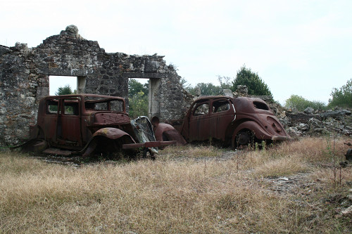 Oradour-sur-Glane, 2009, Straßenszene, Alain Devisme