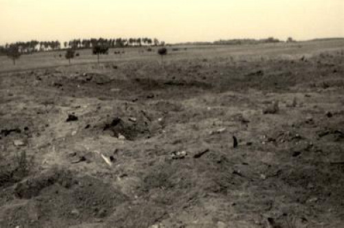 Treblinka, o.D., Asche und Knochenreste unmittelbar nach dem Krieg, Yad Vashem