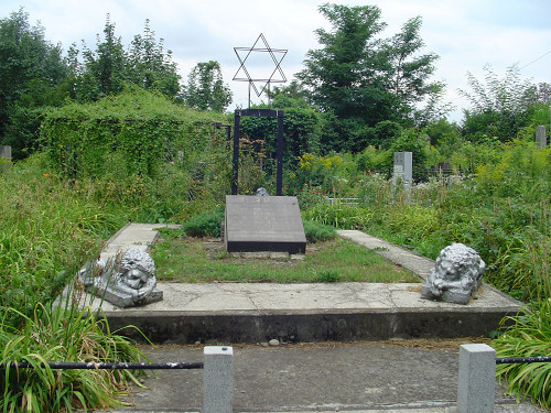 Czernowitz, 2009, Massengrab auf dem jüdischen Friedhof, Christian Herrmann