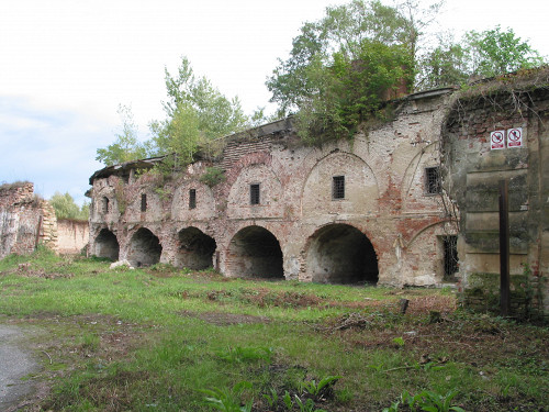 Stara Gradiška, 2007, Ruinen der ehemaligen Festung, Stiftung Denkmal, Stefan Dietrich
