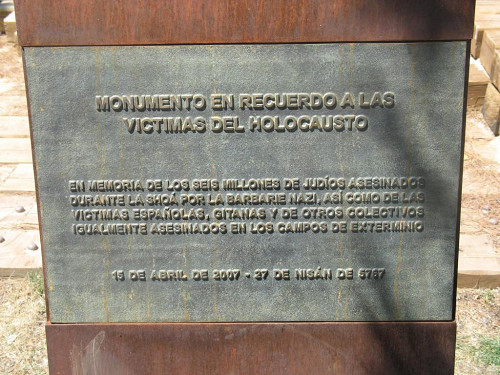 Madrid, 2007, Widmung des Denkmals, Isabell Morgado