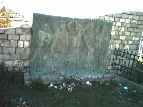 Borova, 2007, Denkmalanlage für die Opfer des Massakers, public domain
