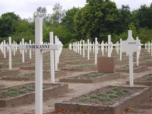 Gardelegen, 2006, Friedhof für die Opfer des Massakers, Thomas Herrmann, Berlin