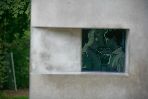 Berlin, 2008, Videoinstallation im Denkmal, Marco Priske
