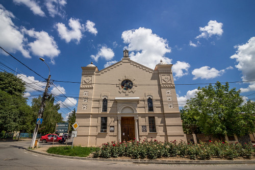 Şimleu Silvaniei, 2016, Ansicht der Synagoge, Ady Negrean