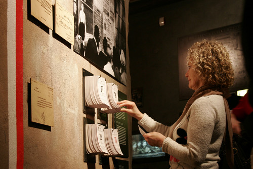 Warschau, 2007, Blick in die Dauerausstellung, Muzeum Powstania Warszawskiego, Julia Sielicka-Jastrzębska