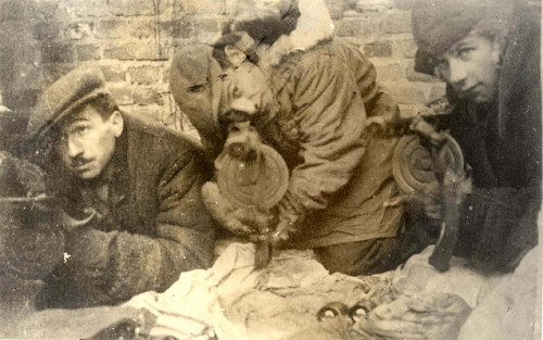 Warschau, 1944, Polnische Kämpfer während des Warschauer Aufstandes, Yad Vashem