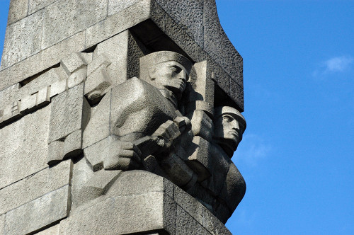 Westerplatte, 2008, »Denkmal für die Verteidiger der Küste« in Nahaufnahme, Don Cameron