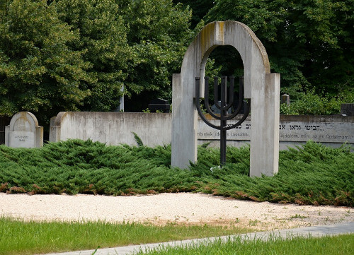 Békéscsaba, 2016, Holocaustdenkmal auf dem jüdischen Friedhof, jewish-bekescsaba.com