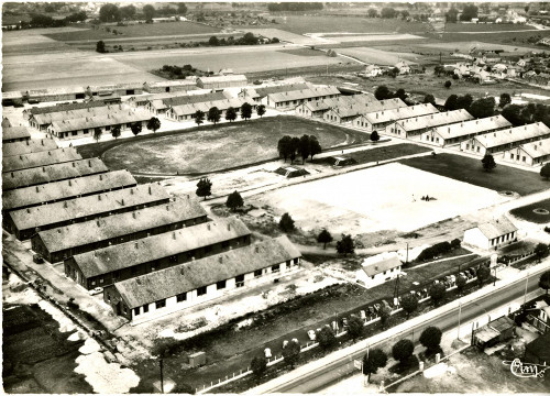 Compiégne, o.D., Luftaufnahme des Lagers, Mémorial de l'internement et de la déportation Camp de Royallieu