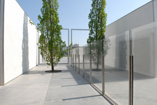 Compiégne, 2008, »Wand der Namen«, Mémorial de l'internement et de la déportation Camp de Royallieu