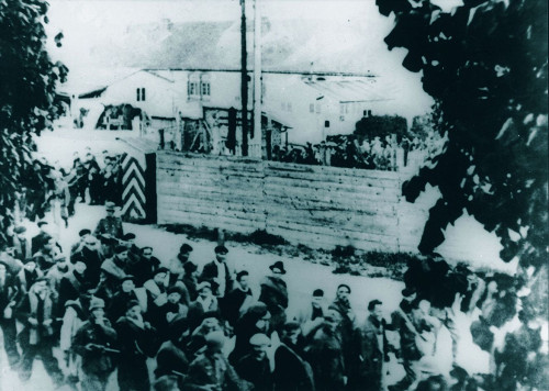 Compiégne, 18. Juni 1944, Gefangene werden ins KZ Dachau deportiert, Mémorial de l'internement et de la déportation Camp de Royallieu