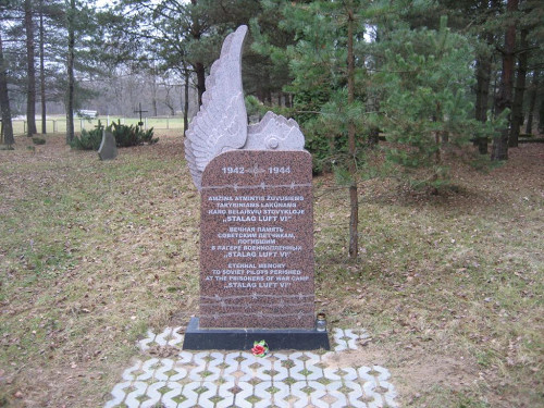 Heydekrug, 2011, Gedenkstein für sowjetische Opfer des Stalag, Stiftung Denkmal