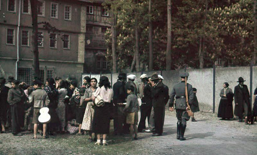 Asperg, 1940, Deportation von Sinti und Roma, Sammelplatz, Bundesarchiv, R 165 Bild-244-47