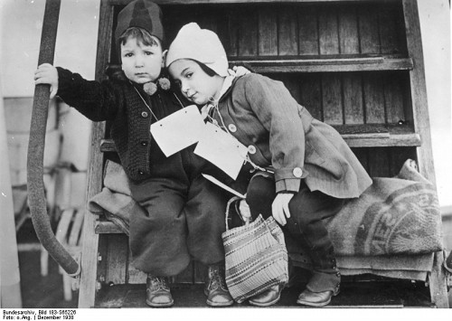 London, 1938, Kinder eines Transports sind in England angekommen, Bundesarchiv, Bild 183-S65226