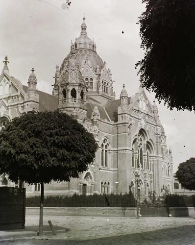 Szeged, 1908, Die Neue Synagoge fünf Jahre nach ihrer Eröffnung, Fortepan,hu, No. 86290, Sammlung Albin Schmidt