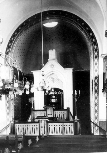 Rastenburg, o.D., Innenraum der Neuen Synagoge, Yad Vashem