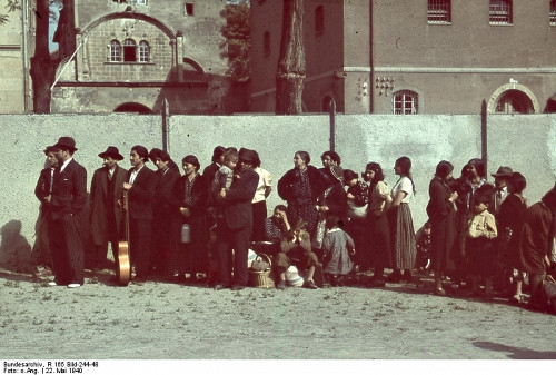 Hohenasperg, 1940, Deportation deutscher Sinti ins besetzte Polen, Bundesarchiv, R 165 Bild-244-48