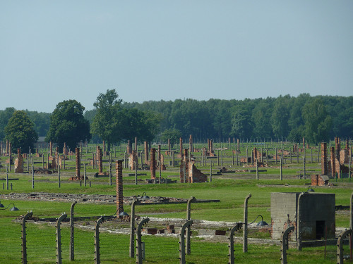 Auschwitz-Birkenau, 2010, Gelände des ehemaligen »Zigeunerlagers«, Stiftung Denkmal