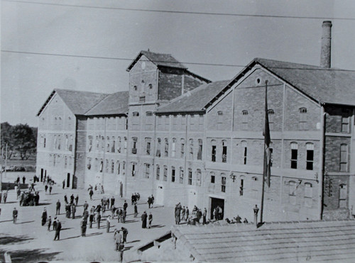 Les Milles, um 1941, Das Gebäude der Ziegelei, Fondation du camp des Milles-Mémoire et Éducation