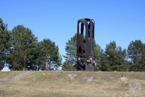 Slawuta, 2013, Denkmal für die ermordeten Juden des Ghettos auf dem »Feld der Erinnerung«, Jewgennij Schnajder