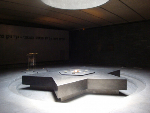 Paris, 2009, Denkmal für den unbekannten jüdischen Märtyrer, Pierre Mondain-Monval