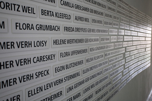 Breisach, um 2010, Namen von ehemaligen Mitgliedern der jüdischen Gemeinde im Blauen Haus, Ari Nahor