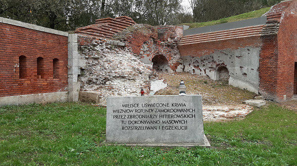 Zamość, 2021, Ort von Exekutionen in der Rotunde, Stiftung Denkmal