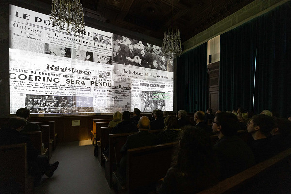 Nürnberg, 2022, Medieninstallation Zeitreise Saal 600, Museen der Stadt Nürnberg, Memorium Nürnberger Prozesse, Foto: Tim Händel