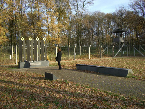 Vught, 2006, Denkmal für die deportierten jüdischen Kinder, Ronnie Golz