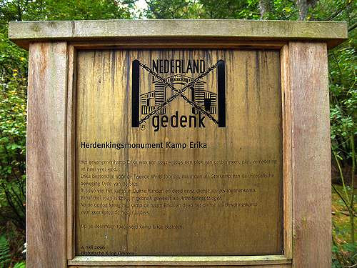 Ommen 2007, Gedenktafel auf dem ehemaligen Lagergelände, Streeksmuseum Ommen, Henk Soer