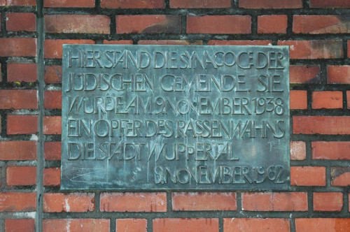 Wuppertal, 2010, Die Gedenktafel von 1962, Stiftung Denkmal, Sarah von Urff
