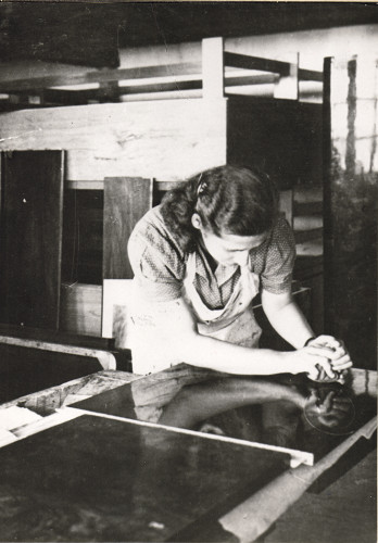 Sered, 1942, Häftling in der Tischlerei des KZ, Múzeum SNP