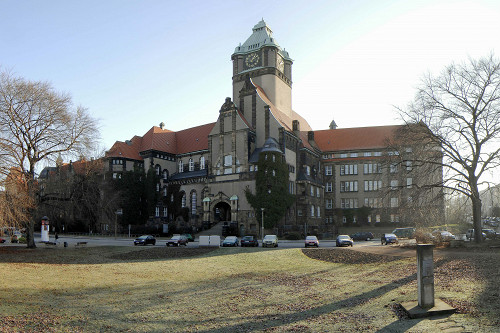 Dresden, o.D., Ehemaliges Landgerichtsgebäude am Münchner Platz, Gedenkstätte Münchner Platz Dresden, Udo Baldauf