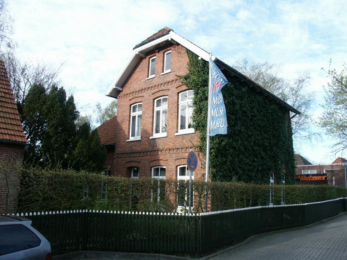 Esens, 2004, Das August-Gottschalk-Haus, Detlef Kiese